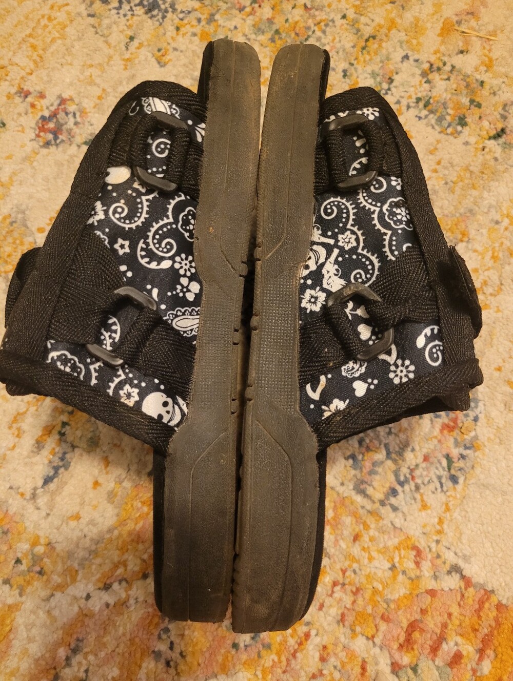 Draco Slides Black "Bandanna" Bandana print – Size 5-6 - Picture 4 of 6
